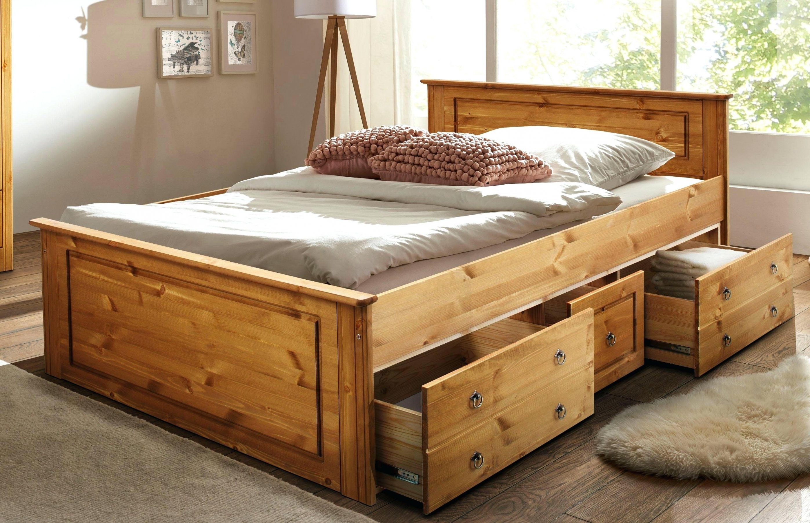 деревянная кровать с выдвижными ящиками своими руками