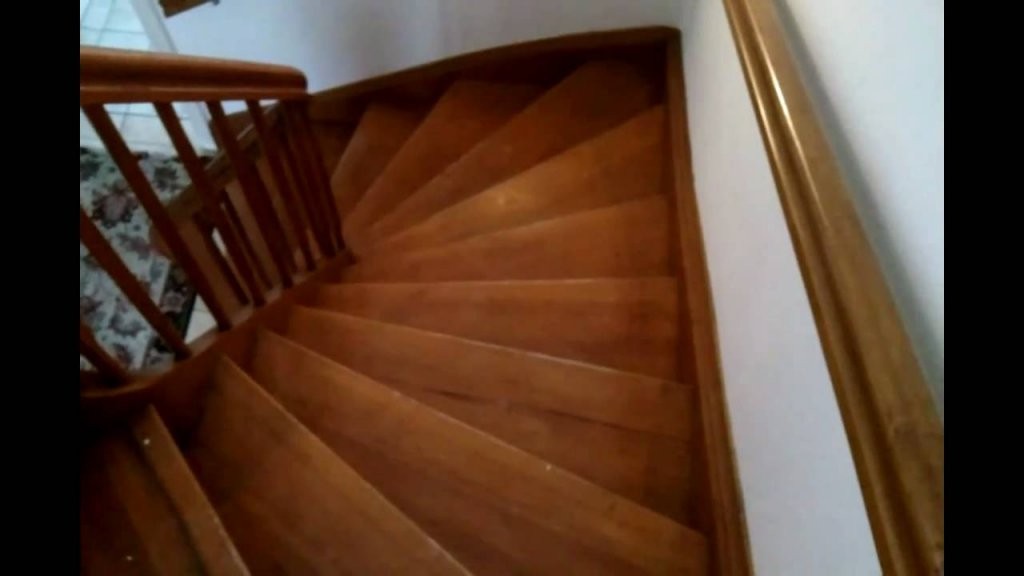 Alte Holztreppe Sanieren  Renovieren Hd Video Anleitung von Holztreppe Streichen Welcher Lack Photo