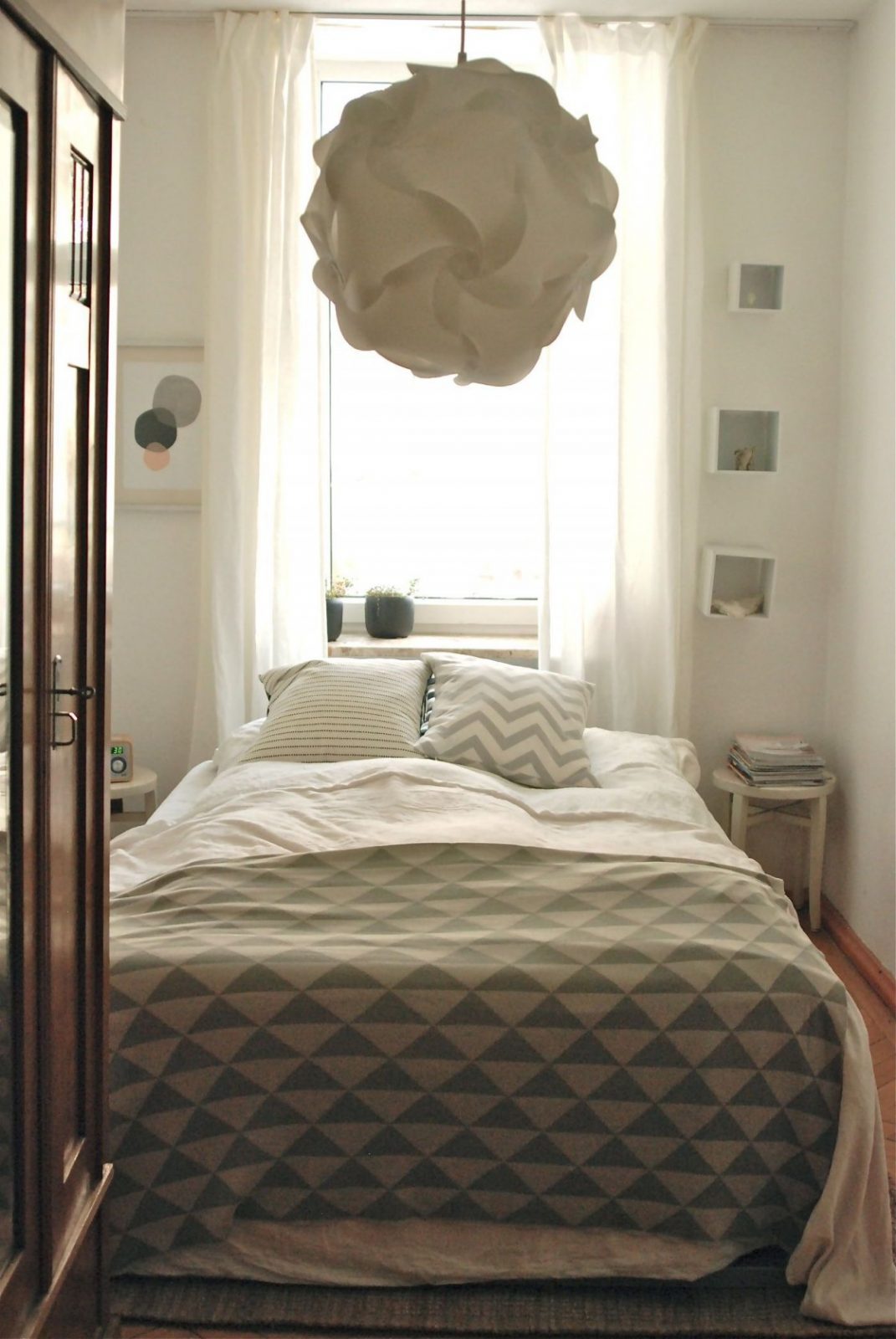 Kleine Schlafzimmer Einrichten  Gestalten von Ideen Für Kleine Schlafzimmer Photo
