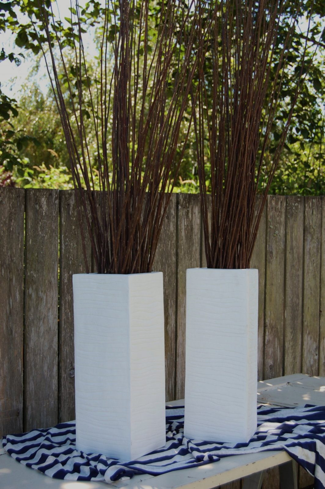 Large White Ceramic Floor Vases von Large White Floor Vase Bild