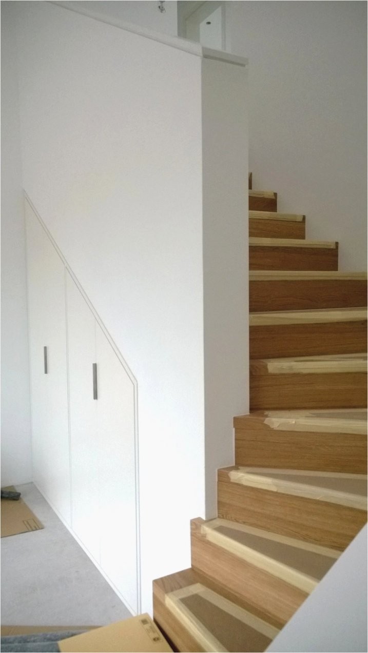 Schrank Unter Treppe With Tittle And Home Ideas Schuhschrank Teuer von Schrank Unter Treppe Kaufen Bild