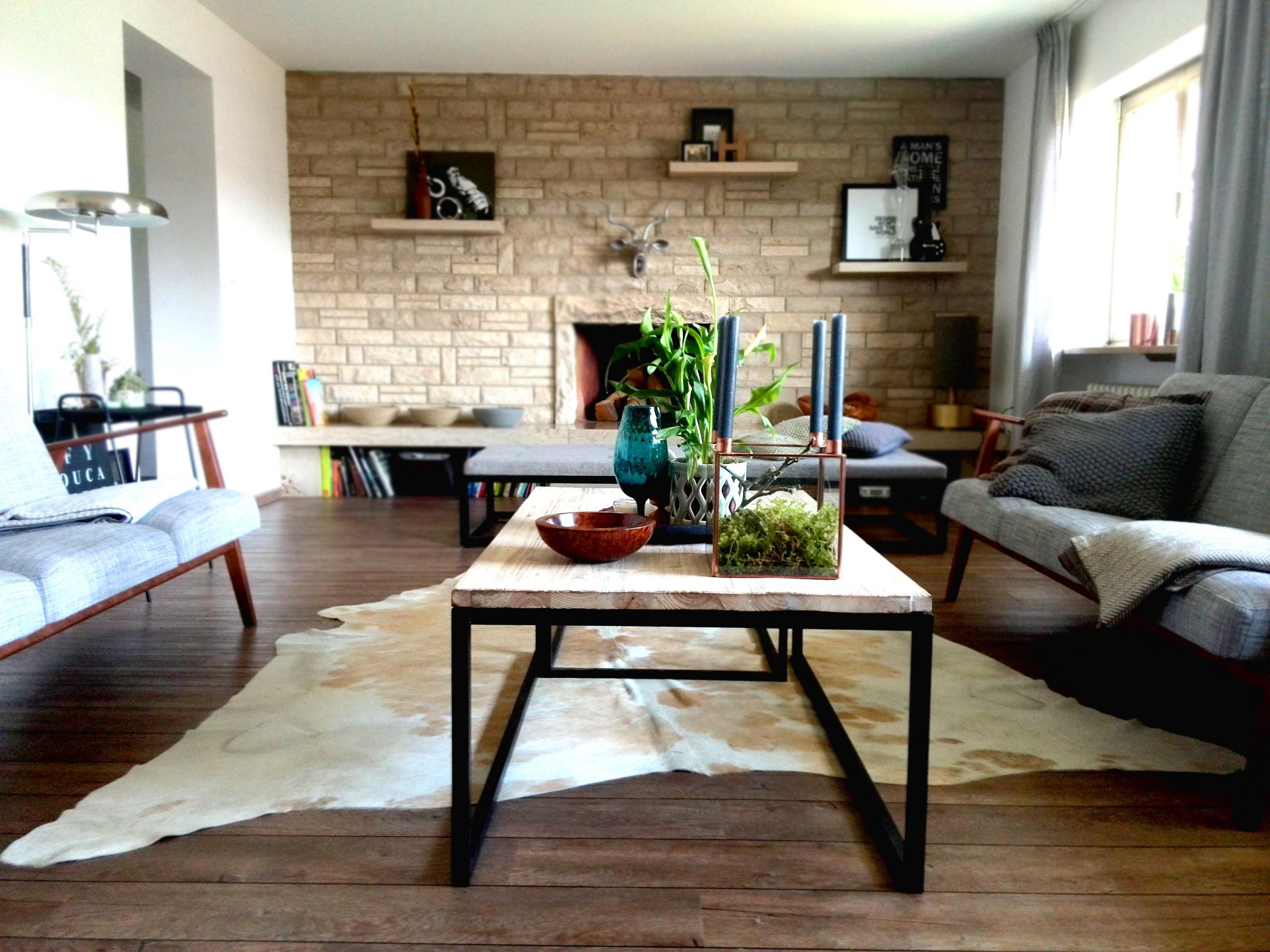 Kuhfell • Bilder  Ideen • Couch von Wohnzimmer Mit Kuhfell Teppich Photo