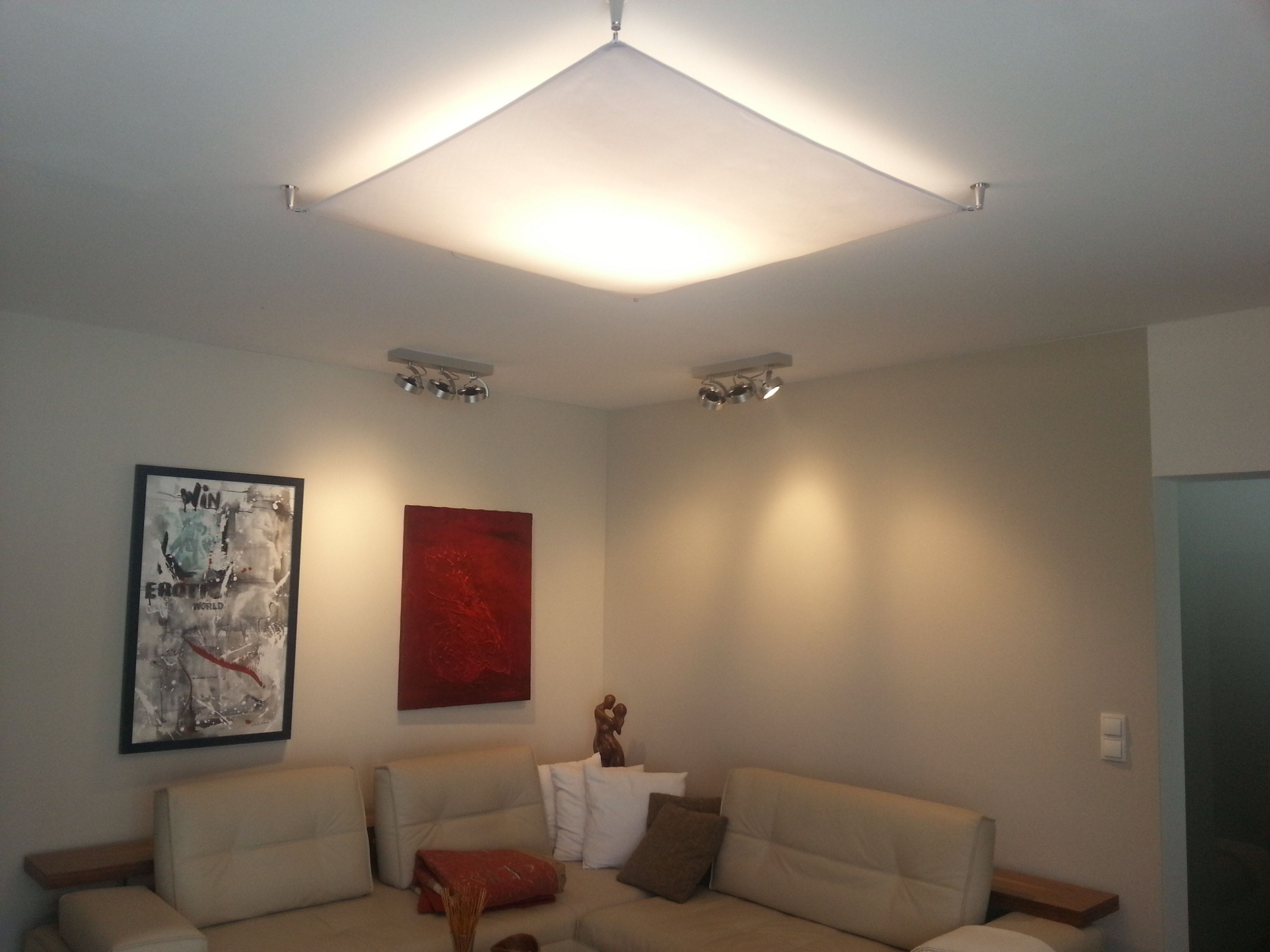 Lampensegel Für Indirekte Wohnzimmerbeleuchtung  Lampen von Lampe Für Wohnzimmer Decke Bild