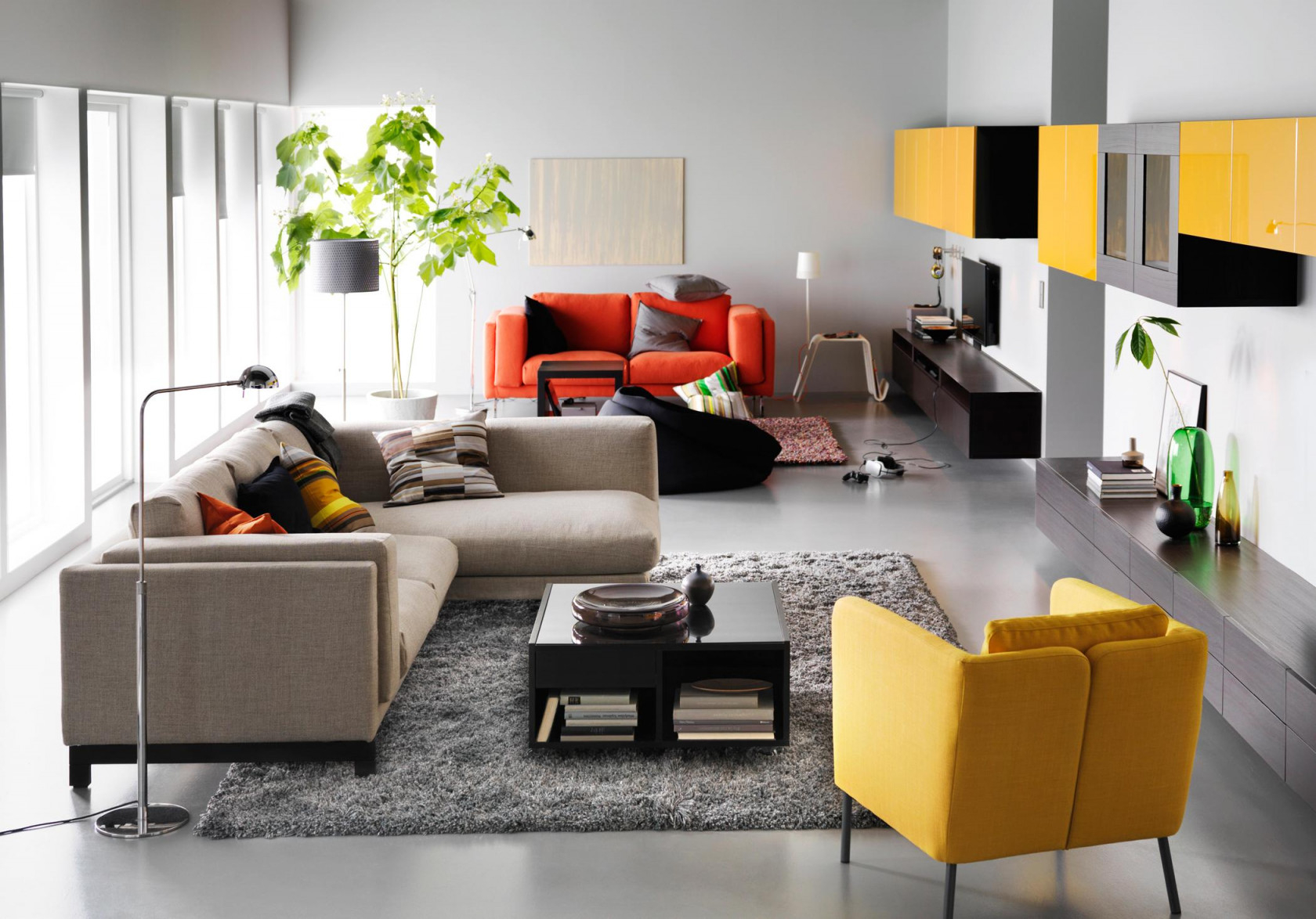 Mit Farbigen Akzenten Einrichten Teppich Wohnzimme von Wohnzimmer Mit Sessel Einrichten Photo
