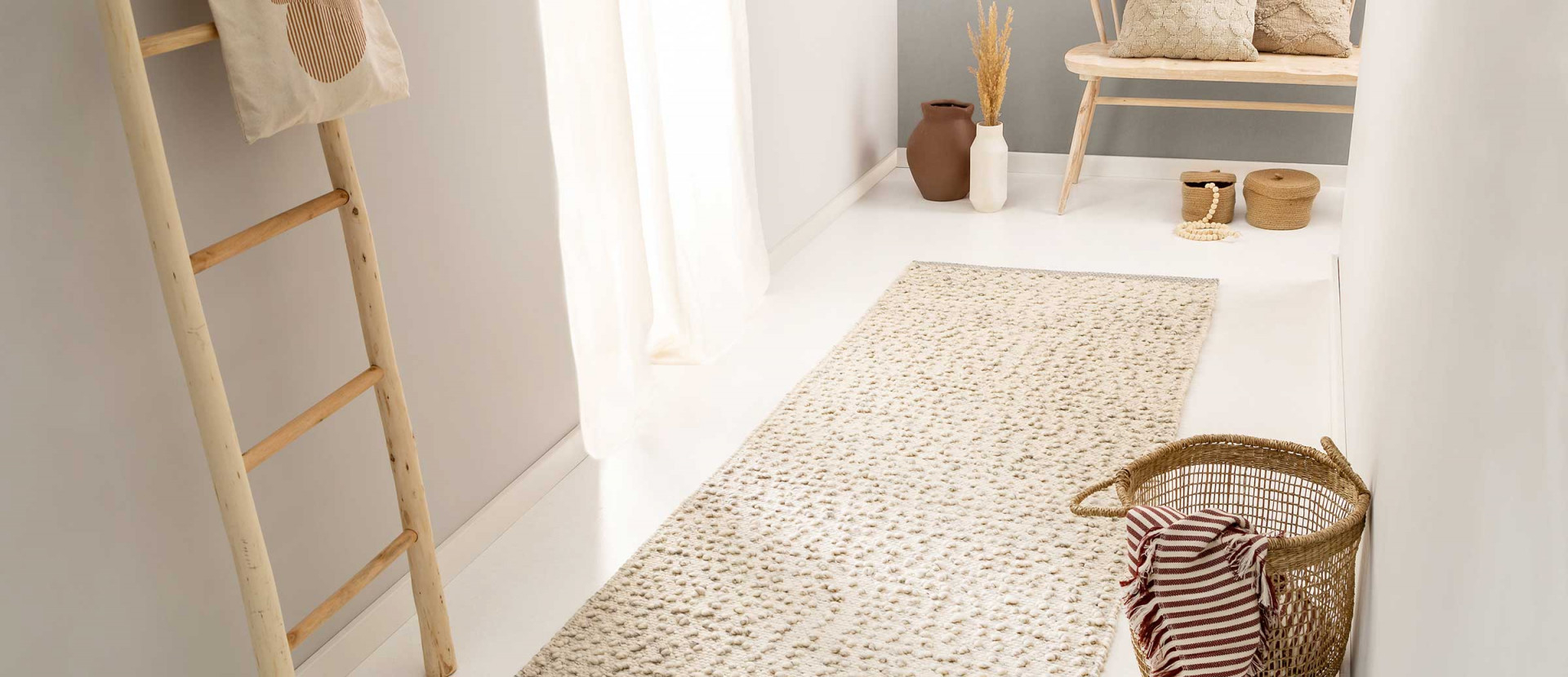 Teppichgröße Bestimmen  Teppich Richtig Platzieren von Grosser Teppich Wohnzimmer Photo